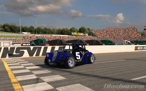 Mitch Leinen Dominates Martinsville  