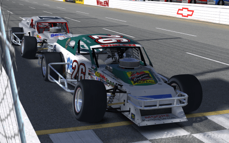 Moore Takes Outlaw Win